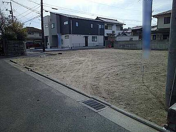 現地