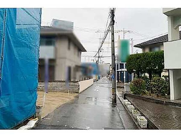 現地