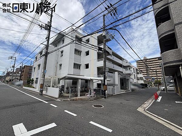 現地
