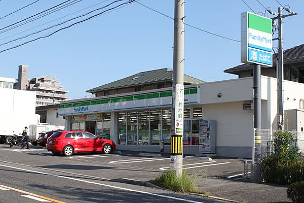 ファミリーマート 広島井口台店？253m