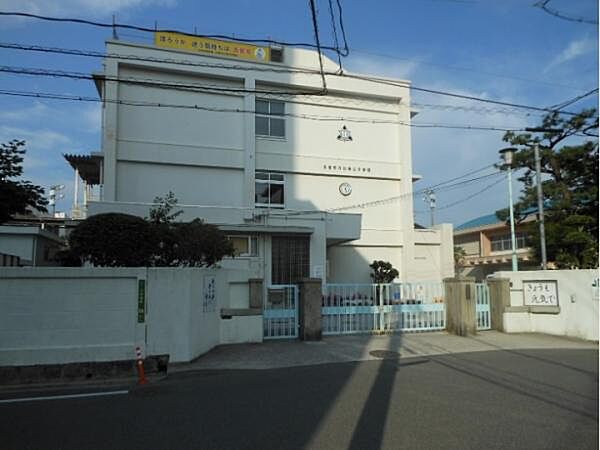 国立広島大学附属東雲小学校？453m