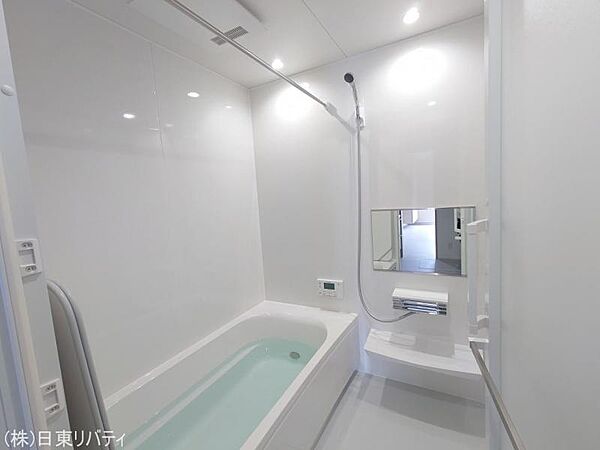 ゆったりとした浴室で、一日の疲れをゆっくりと癒せます。
