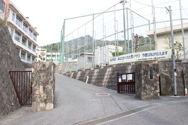 広島市立温品中学校？1778m