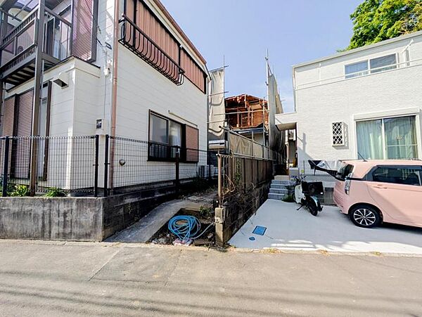 空を広く感じる。緑が多いゆったり感のある安心の住環境です！！潤いのある環境でホッと生活できそうです！おしゃれな雰囲気や自然の潤いがあり、親しみやすさと個性を！街に新たな価値をもたらし続けてくれます！