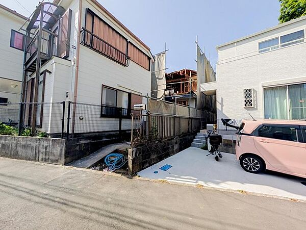 住みやすさとデザイン性を両立させた欲張りな住宅が登場しました　相反しがちなことが相互作用でより良質に！本物だけが表現することができる質の高い機能美はよきものをつなげた古くからの伝統と最新技術の結晶です