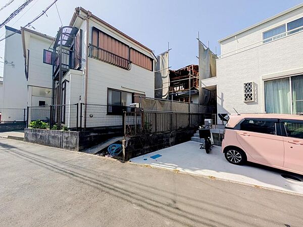住みやすさとデザイン性を両立させた欲張りな住宅が登場しました　相反しがちなことが相互作用でより良質に！本物だけが表現することができる質の高い機能美はよきものをつなげた古くからの伝統と最新技術の結晶です