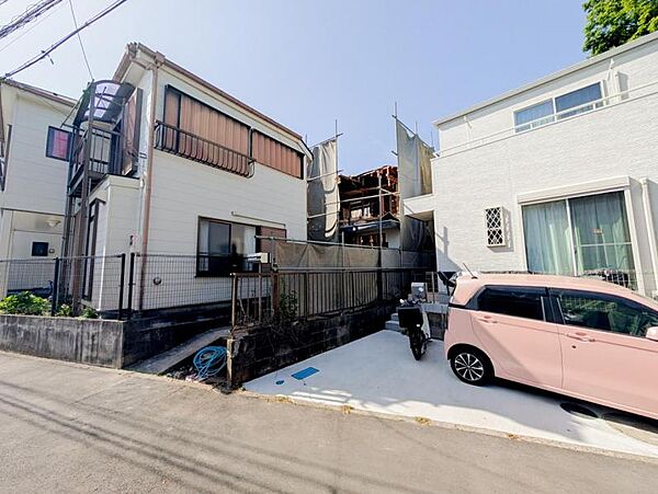 空を広く感じる。緑が多いゆったり感のある安心の住環境です！！潤いのある環境でホッと生活できそうです！おしゃれな雰囲気や自然の潤いがあり、親しみやすさと個性を！街に新たな価値をもたらし続けてくれます！