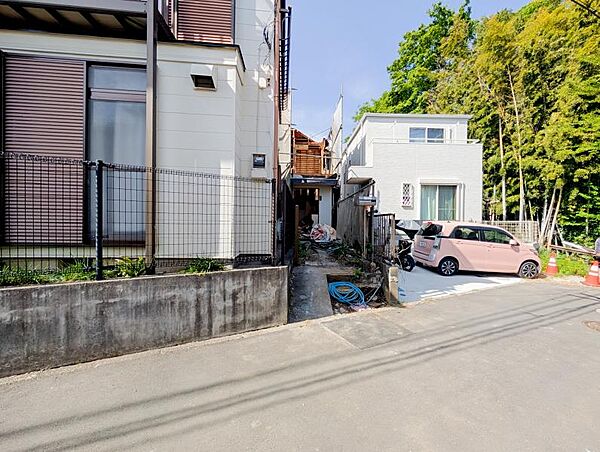 住みやすさとデザイン性を両立させた欲張りな住宅が登場しました　相反しがちなことが相互作用でより良質に！本物だけが表現することができる質の高い機能美はよきものをつなげた古くからの伝統と最新技術の結晶です