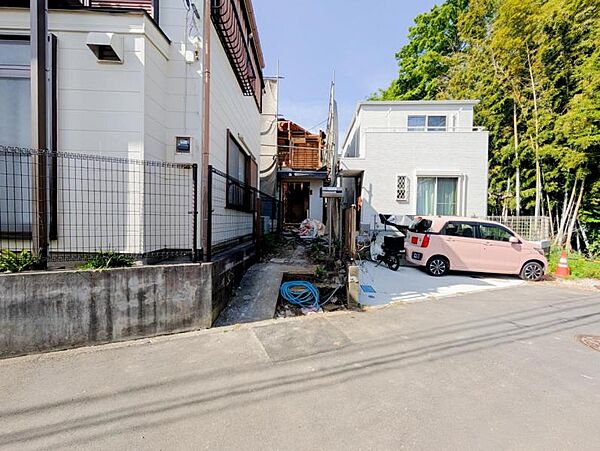 空を広く感じる。緑が多いゆったり感のある安心の住環境です！！潤いのある環境でホッと生活できそうです！おしゃれな雰囲気や自然の潤いがあり、親しみやすさと個性を！街に新たな価値をもたらし続けてくれます！