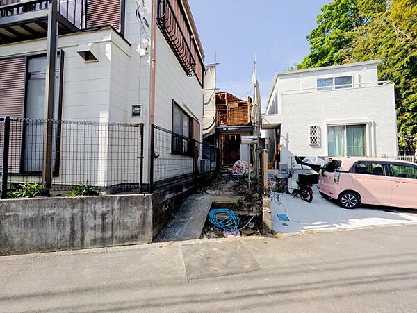 住みやすさとデザイン性を両立させた欲張りな住宅が登場しました　相反しがちなことが相互作用でより良質に！本物だけが表現することができる質の高い機能美はよきものをつなげた古くからの伝統と最新技術の結晶です