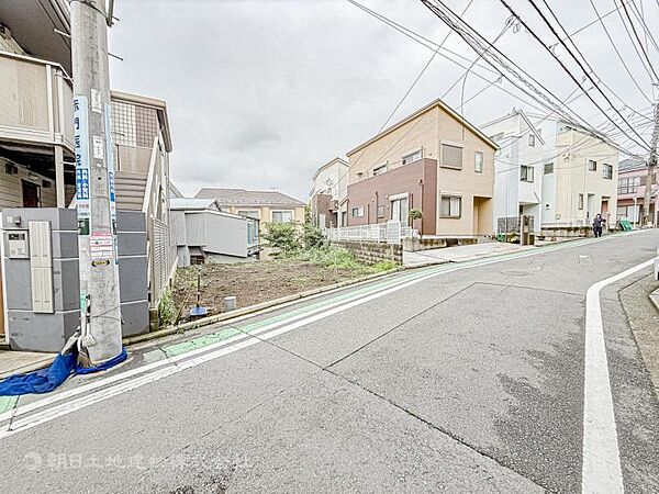 家の良し悪しだけではなく周辺環境も重要なポイントとなります！ご案内時に周辺環境もご案内いたします！流行に左右されず将来にわたって価値が継続する佇まい！良好な住環境が保たれたエリアで新生活を過ごせます