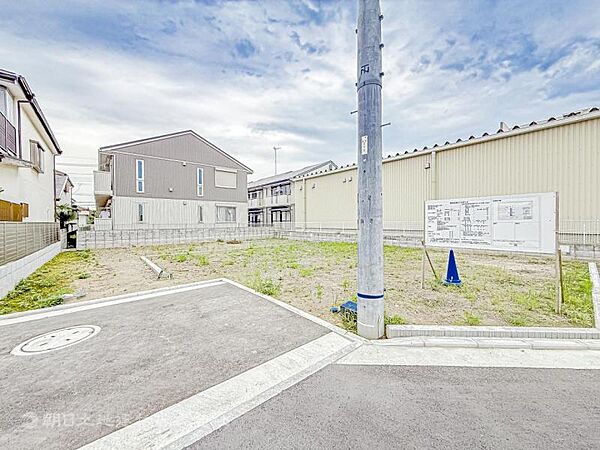 日々の日常をこの場所でよかったと思える住環境が広がります！！！家族の笑顔も自然と増えていきそうです！！落ち着きと利便性が調和する街並みは、日常生活での満足感をよりいっそう高めてくれそうです。