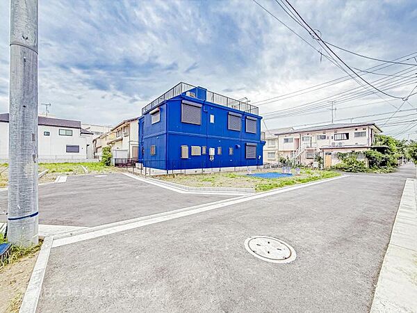 四季の移ろいを身近に感じられる穏やかな住環境が贅沢です！！！さわやかな自然を感じる日常に癒されます！！！緑の潤いを感じながら過ごす日常は、家族の時間価値をより心地よく高めてくれそうです。