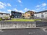外観：落ち着きのある身近で安心感のある住環境がとてもすてきです！！！小さなお子様にも安心感が広がります！！！前面道路や周辺の落ち着きも暮らしやすさにつながります。現地の雰囲気をぜひご体感くださいませ！ 