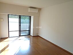 西武新宿線 都立家政駅 徒歩10分の賃貸マンション 4階3LDKのリビング/ダイニング