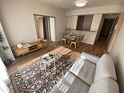 コスモ狭山富士見 4LDKのリビング/ダイニング