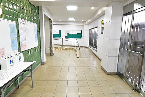 apartment 埼玉県坂戸市大字石井
地図を見る