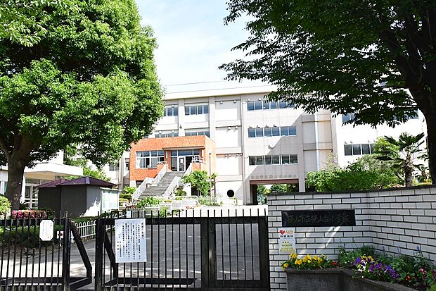 狭山市立狭山台小学校（393m）