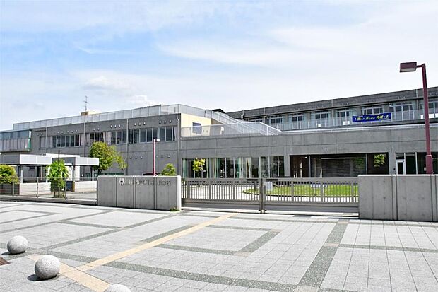 川越市立月越小学校（700m）