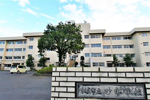 川越市立砂中学校(636m)