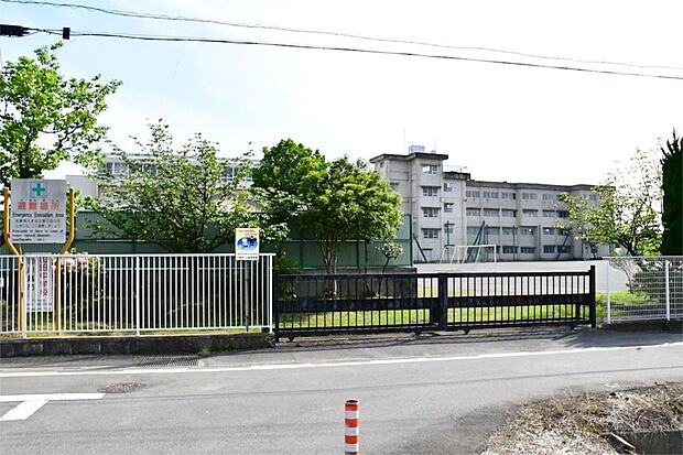 川越市立山田中学校(1100m)