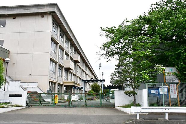 川越市立広谷小学校(650m)