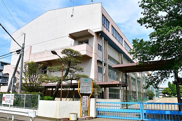 川越市立霞ケ関東中学校（700m）