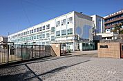 久方中学校[公立]の外観