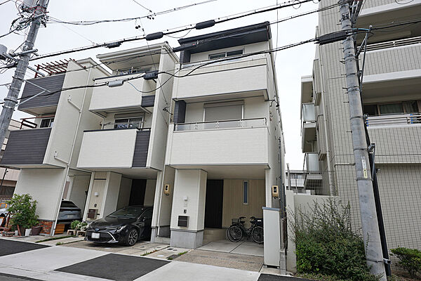 外観：323000384268