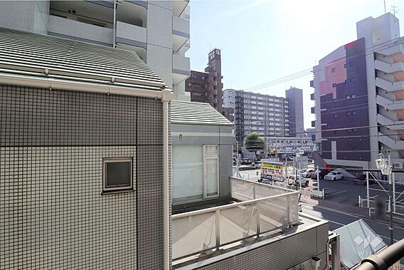 バルコニーから...