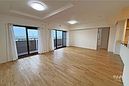 ダイアパレス野並2 3LDKのリビング/ダイニング