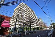 杁中スカイタウンA棟の外観（南側から）