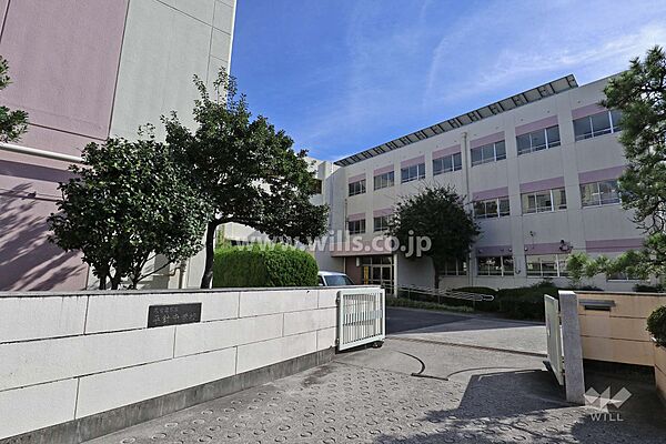 平針中学校[公立]の外観
