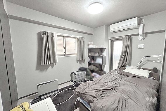 南西側洋室約5...