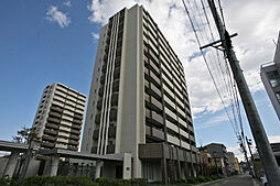2008年築、15階建のマンション!