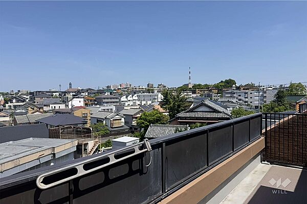 バルコニーからの眺め（北東方向）［2026年5月2日撮影］