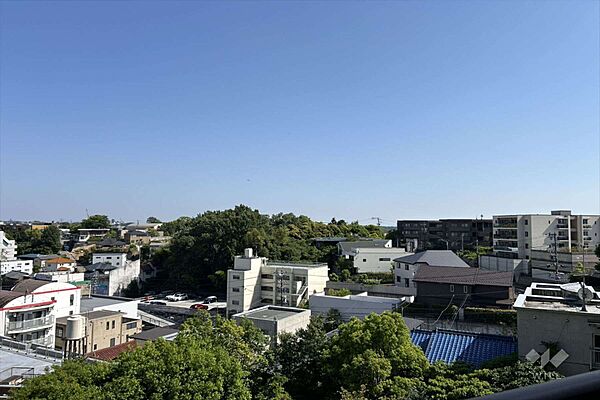 バルコニーからの眺め（南東方向）［2026年5月19日撮影］