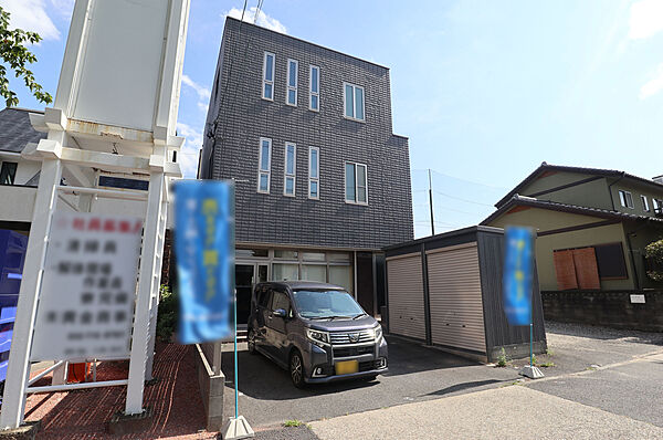 物件の外観（北東側から）［2025年8月6日撮影］