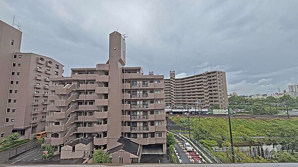 バルコニーからの眺め（南方向）［2026年9月10日撮影］