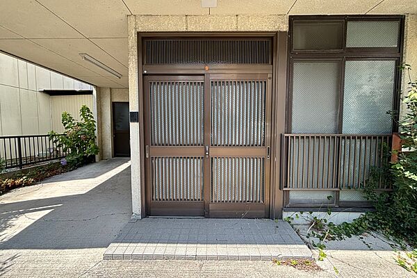 物件の玄関［2026年8月14日撮影］