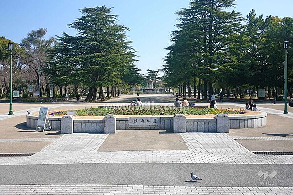 鶴舞公園の外観