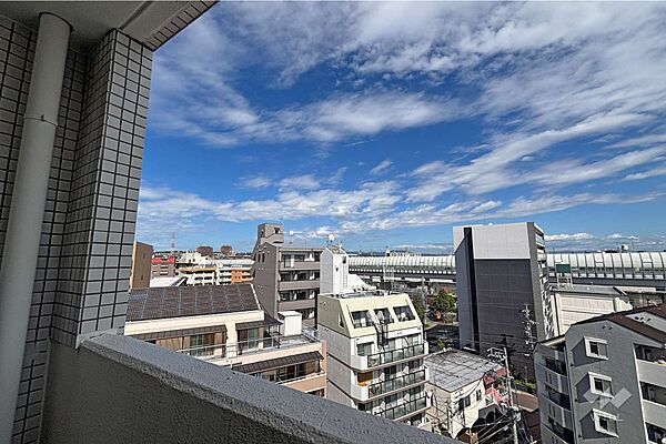 バルコニーからの眺め（北東方向）［2026年9月28日撮影］