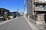 その他：敷地西側の前面道路（南側から）