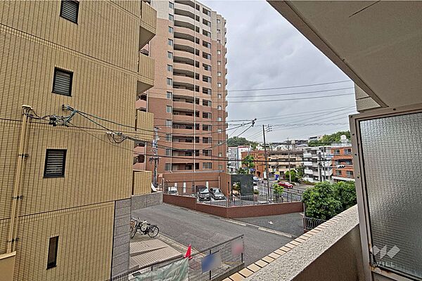 バルコニーからの眺め（南方向）［2026年6月6日撮影］