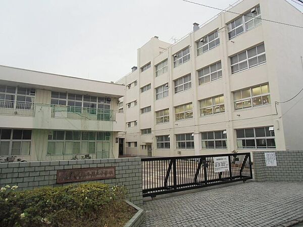 横浜市立瀬谷第二小学校900m