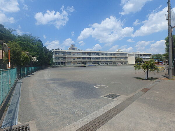 相模原市立大野台小学校423m
