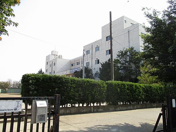 大和市立引地台中学校450m