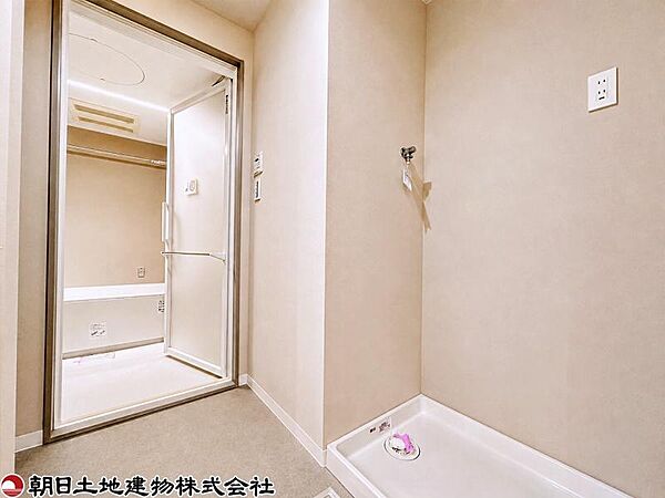 脱衣スペースにゆとりがあり、忙しい時間帯でもストレスなく動けそうです。