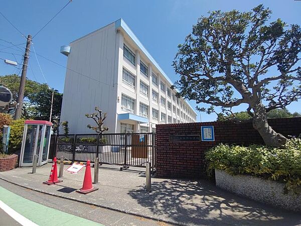 藤沢市立天神小学校1300ｍ