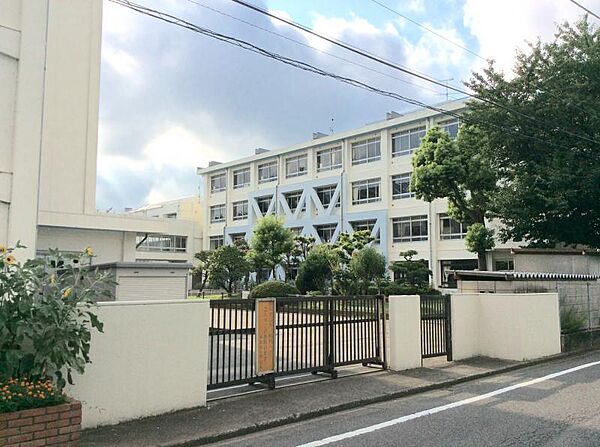 藤沢市立湘南台小学校600m